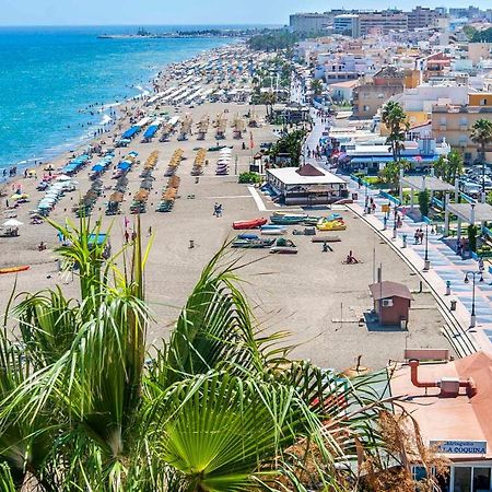 Semi-Detached Adosado Con Encanto -130 M2 - Wifi 600 Mb - Piscina Comunitaria - Patio Privado Torremolinos Esterno foto
